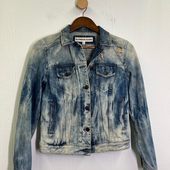 Express - Distressed Button Up Stonewashed Long Sleeve Jean Jacket Size XS - Picture 9 of 12